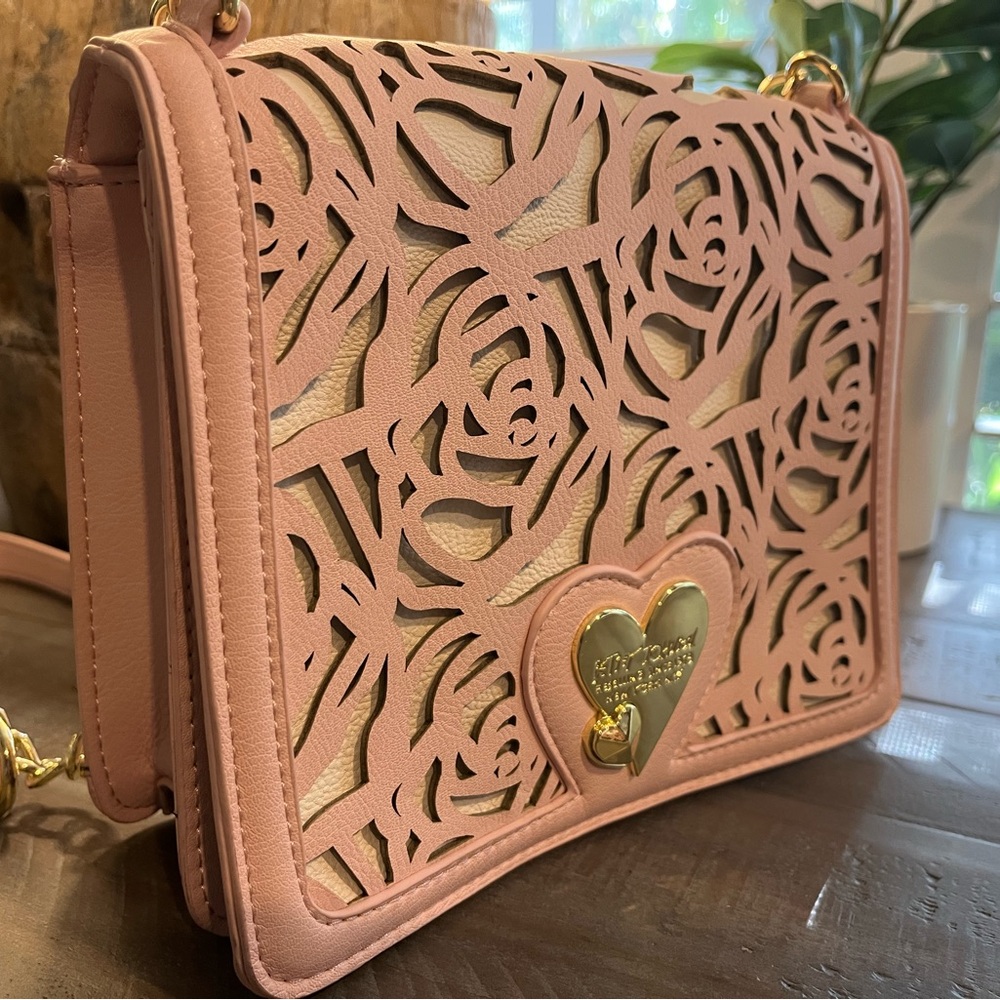 Betsey Johnson Pink Filigree Laser cut Rose Floral Shoulder/Crossbody Bag